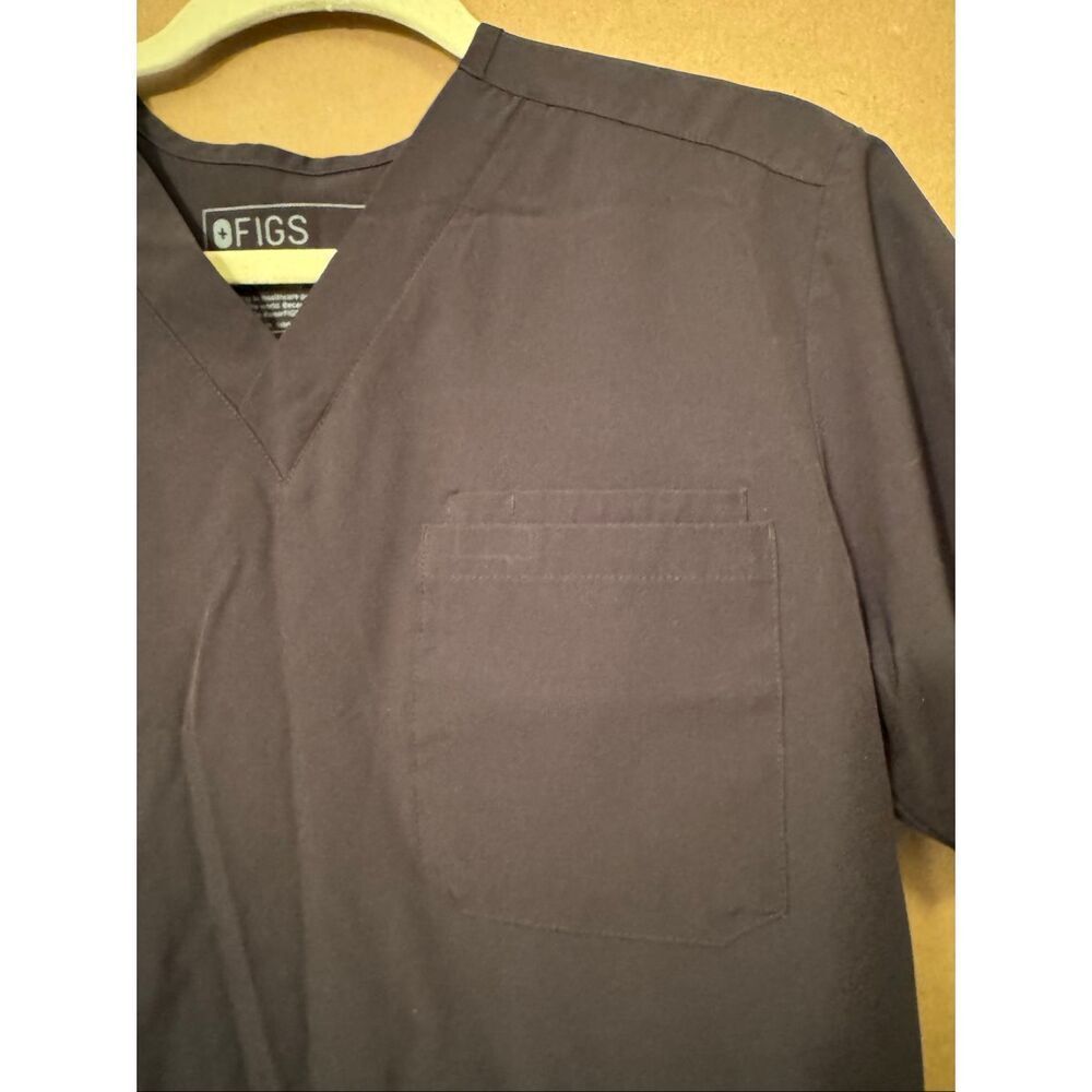 Figs Technical Collection Short Sleeve Top - Picture 2 of 5